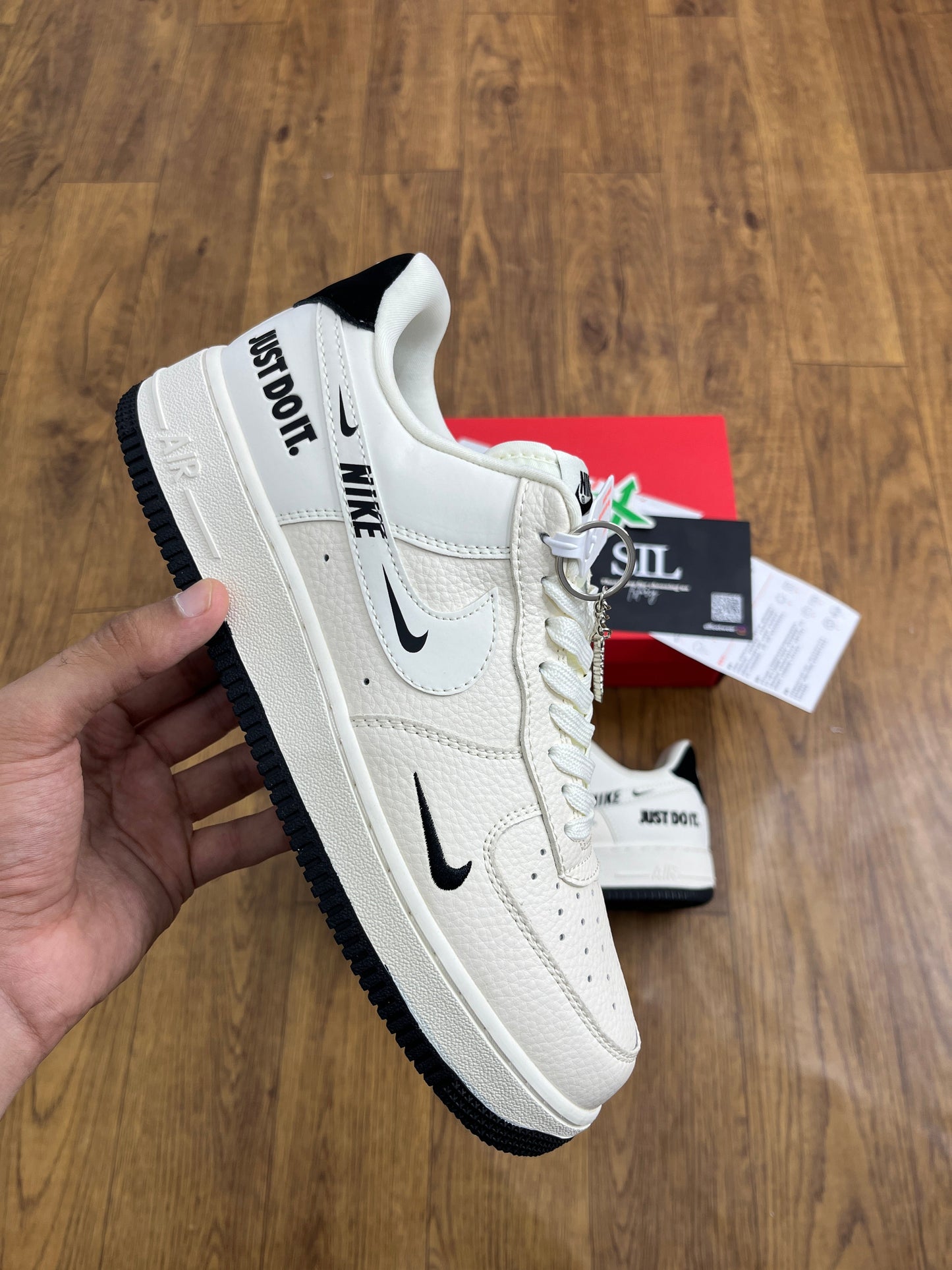 Nike Air Force 1 Low 07